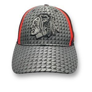 Chicago Blackhawks Reebok Gray Black Red 2014 Meshback Flex Fit Hat Cap S/M Rare